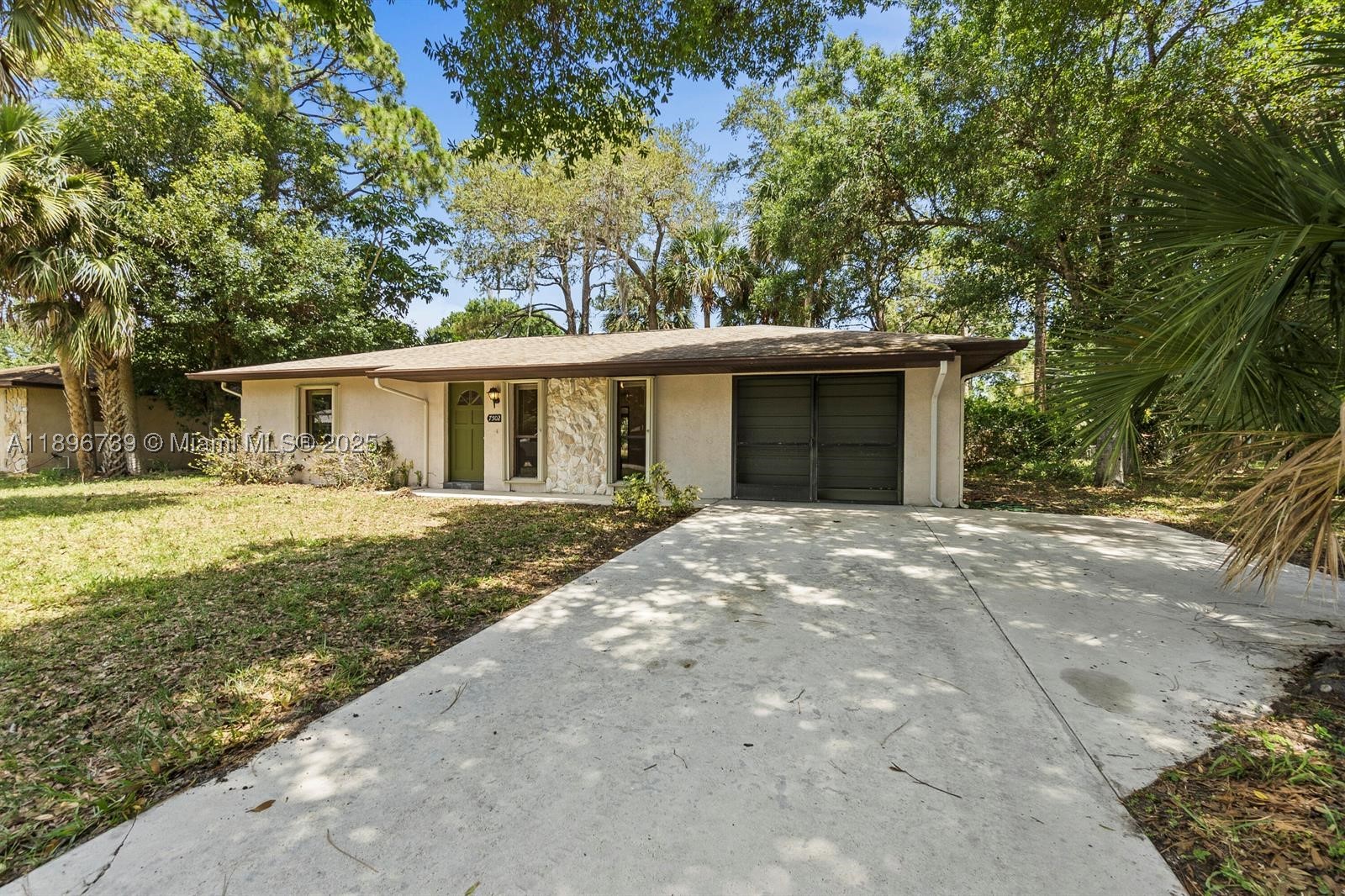 7502 Bayard Rd — photo