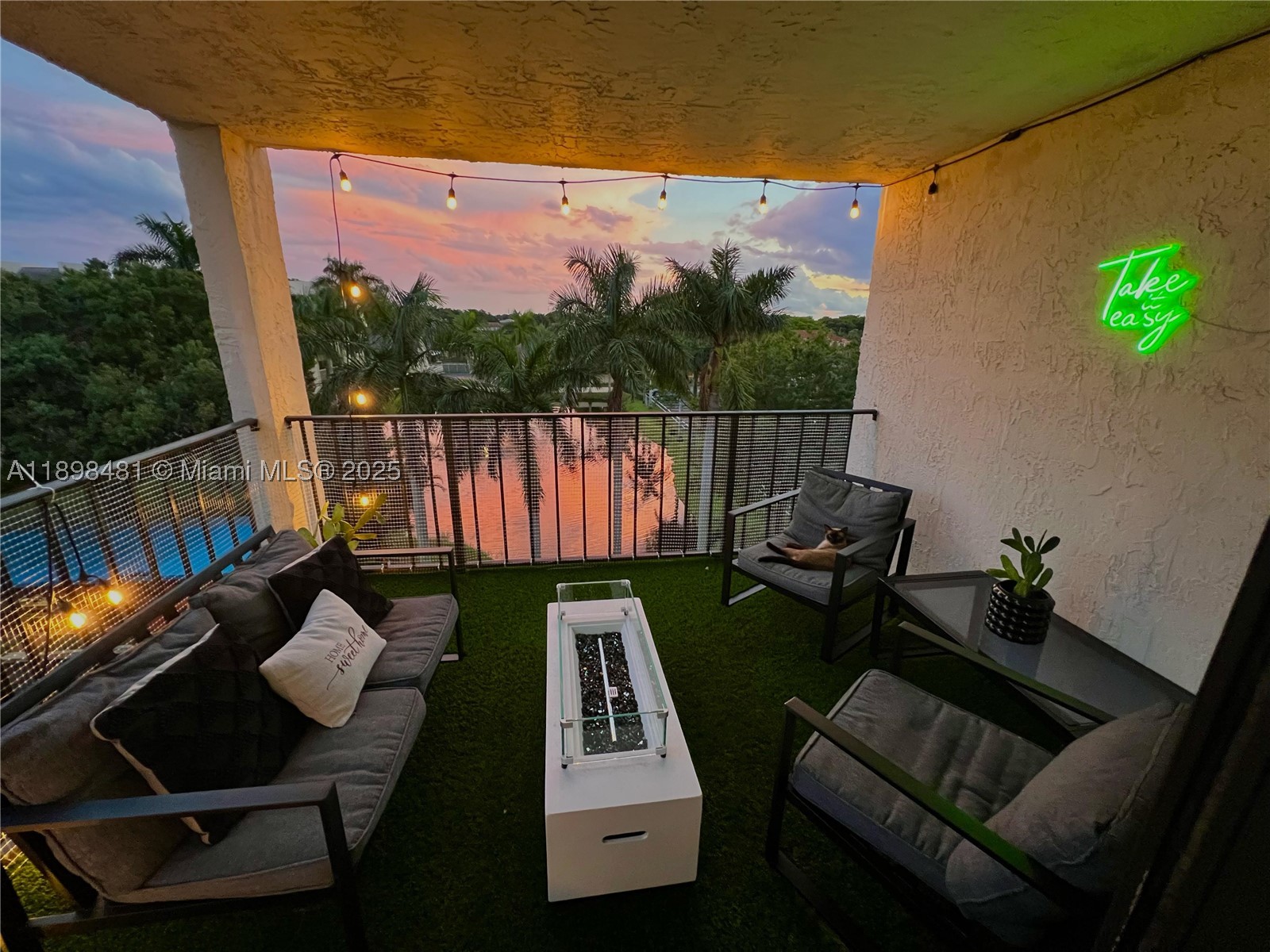 6190 Woodlands Blvd 517 — photo