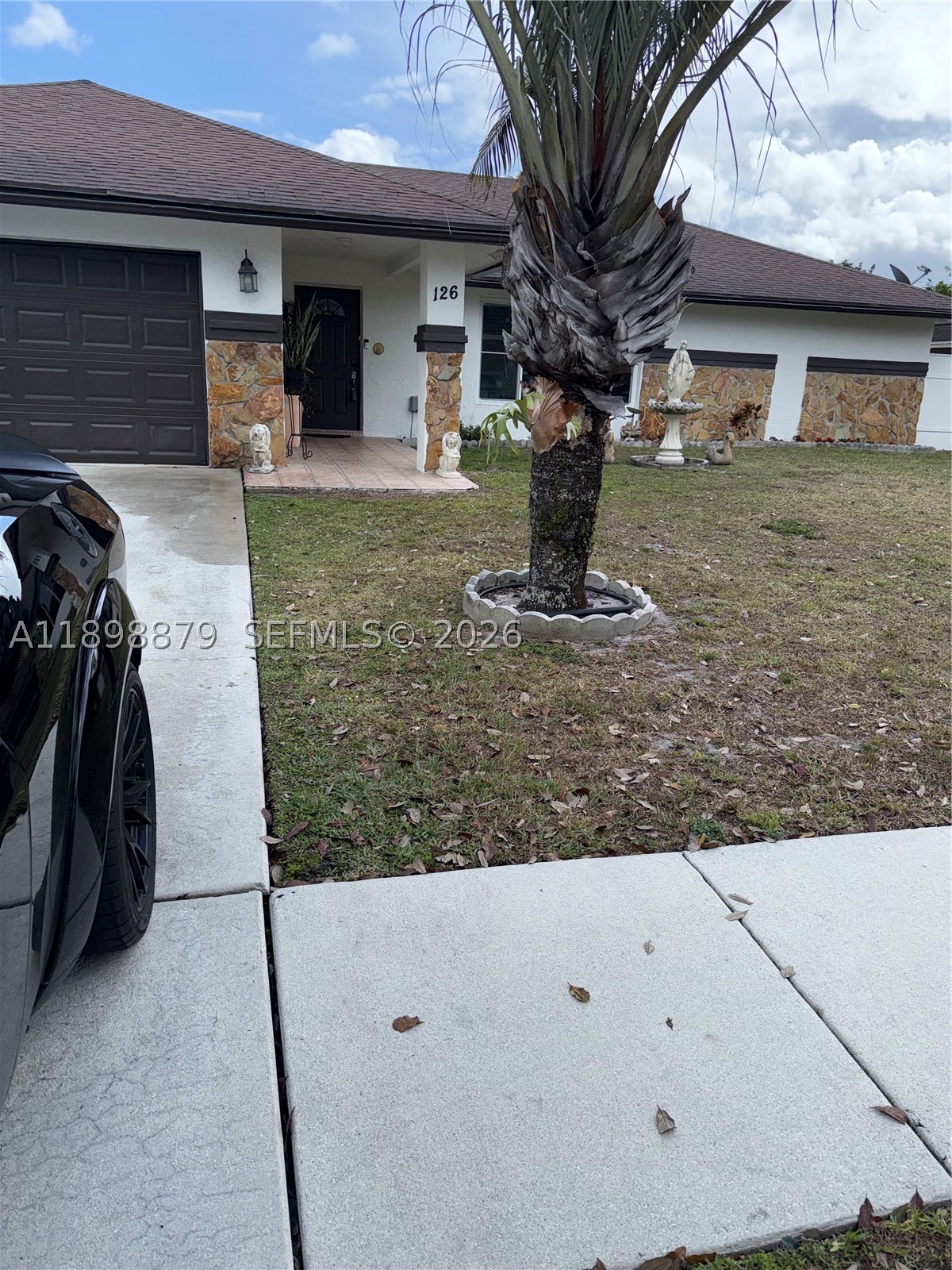 126 Sunflower Cir — photo