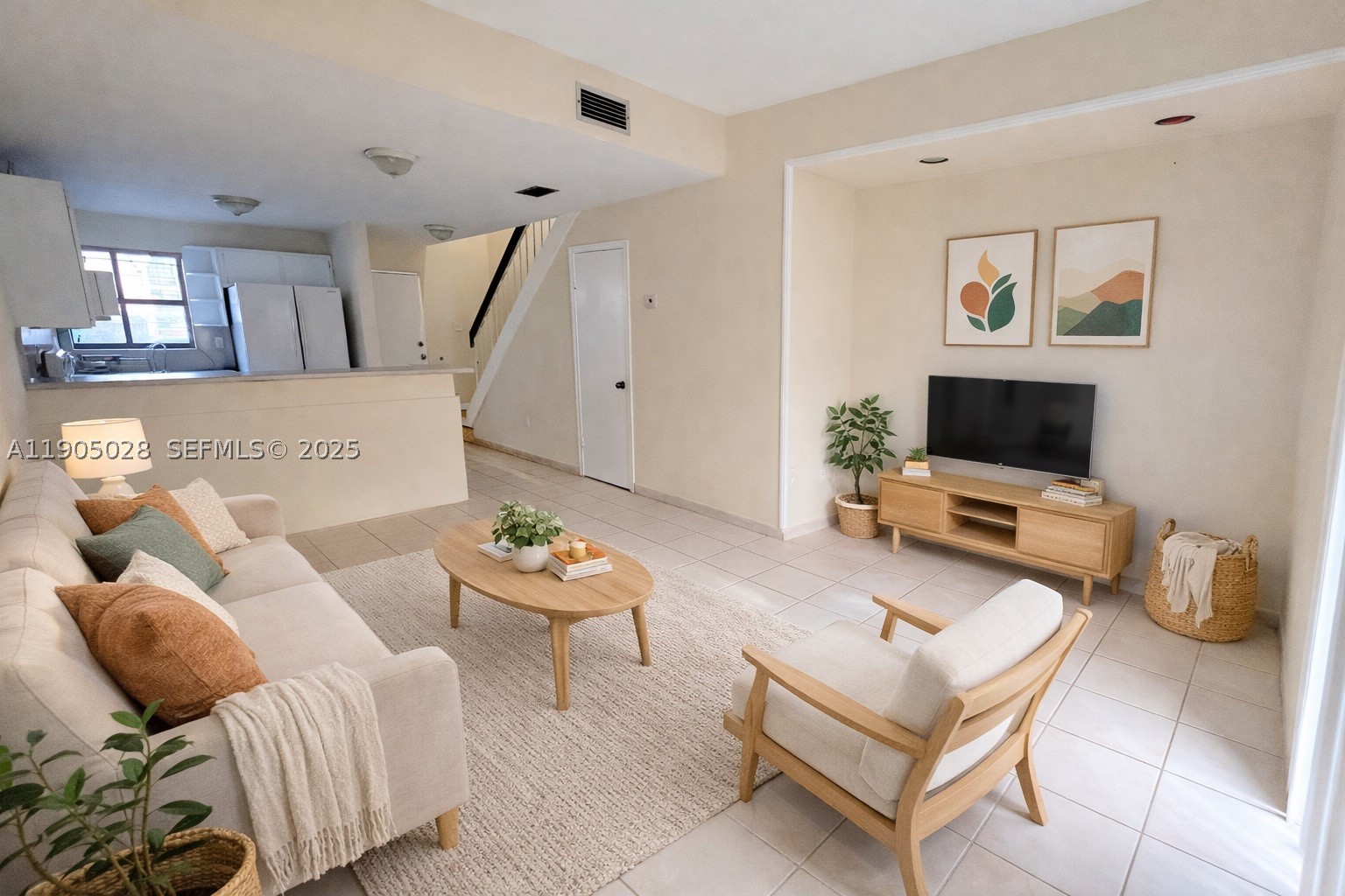5712 W 25th Ct 5712 — photo