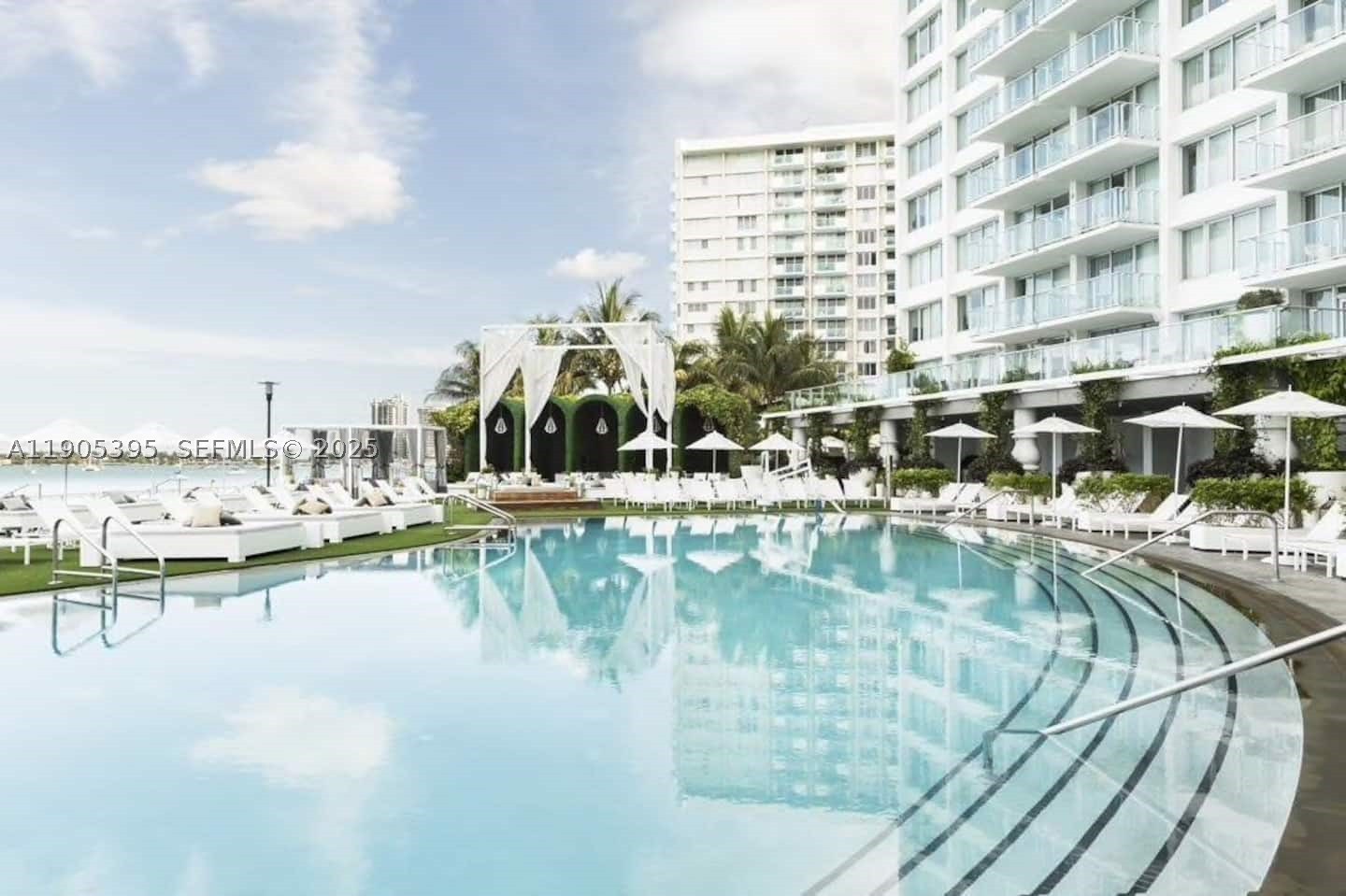 1100 West Ave 1004 — photo