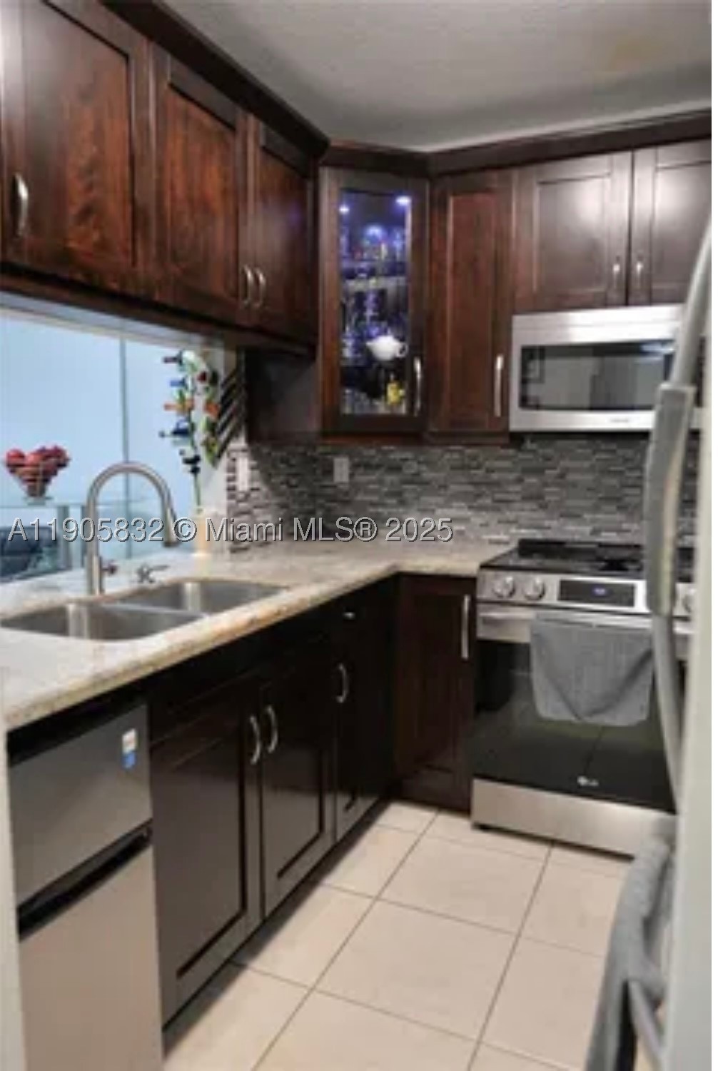 10900 SW 104th St 314 — photo