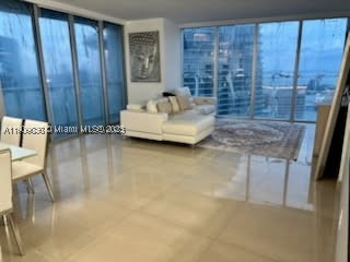 465 Brickell Ave 5402 — photo