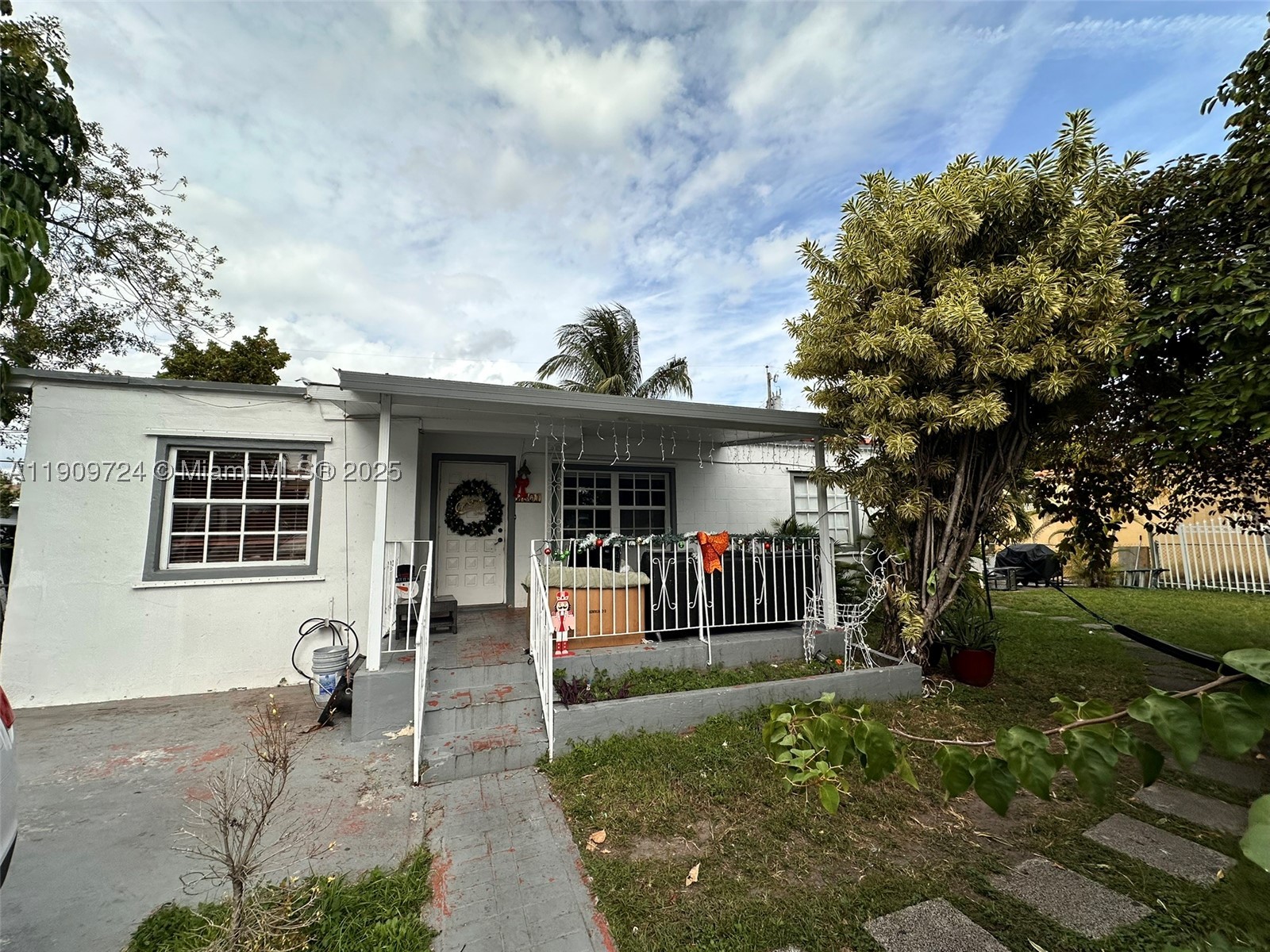 3801 NW 2nd St — photo