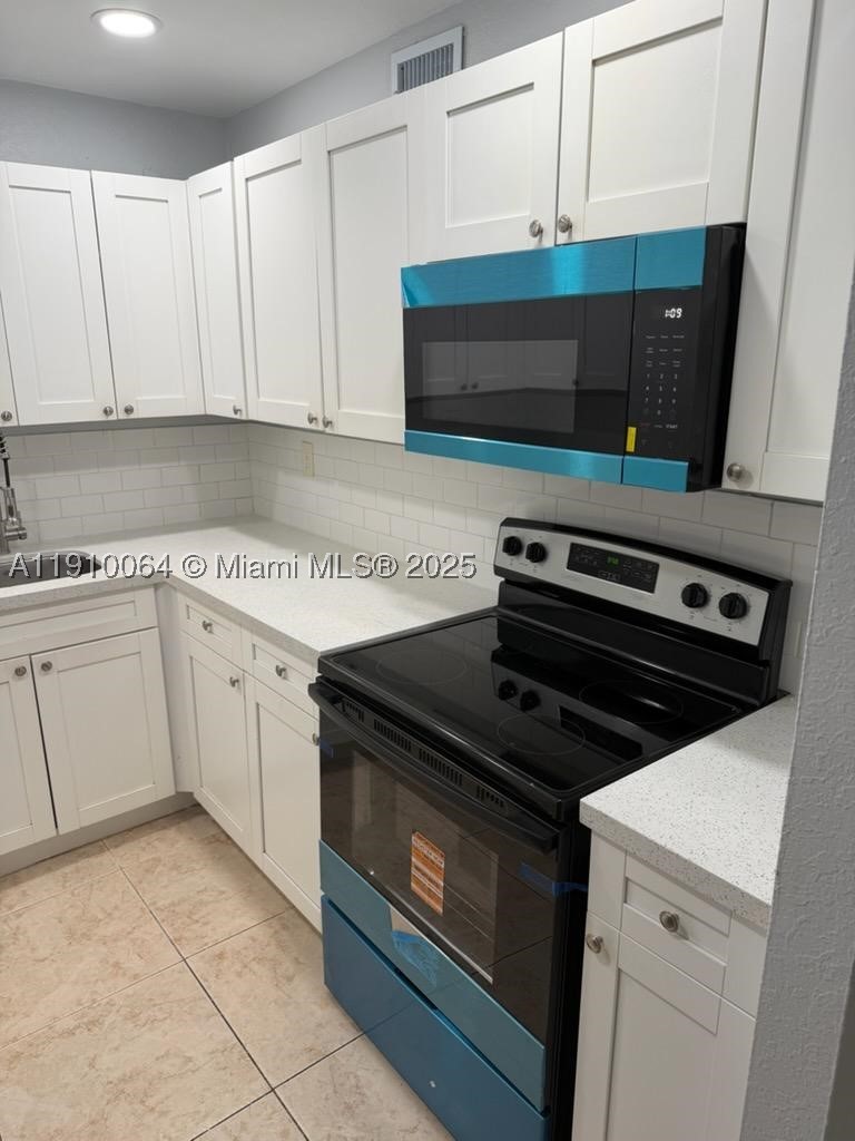 1805 W 56th St 412 — photo