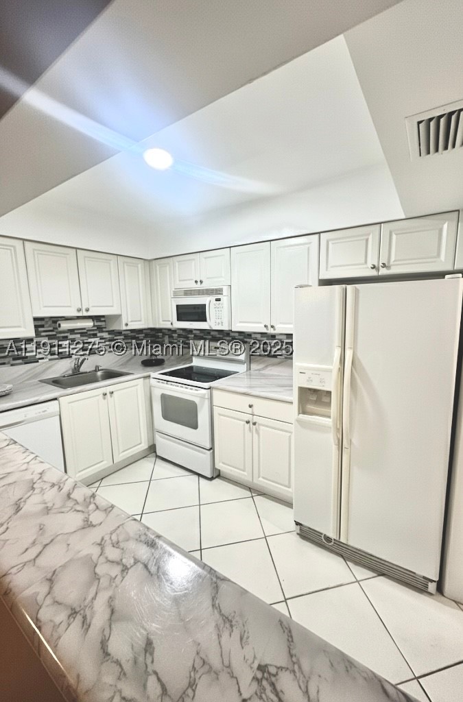 4158 Inverrary Dr Unit 405 — photo