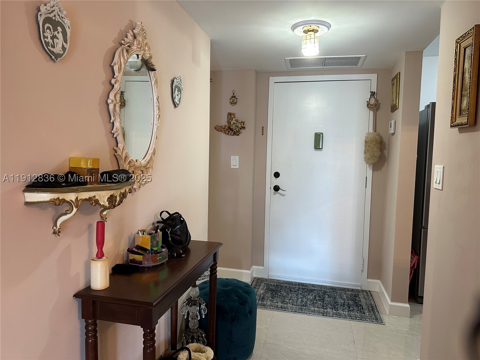 1865 S Ocean Dr 6H — photo