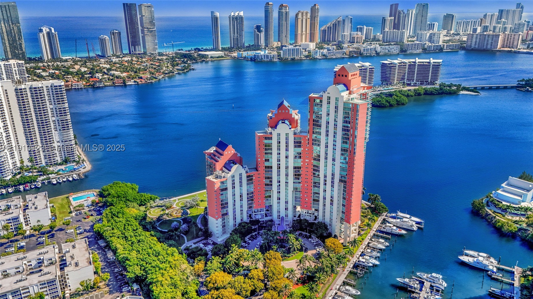 3370 Hidden Bay Dr 804 — photo