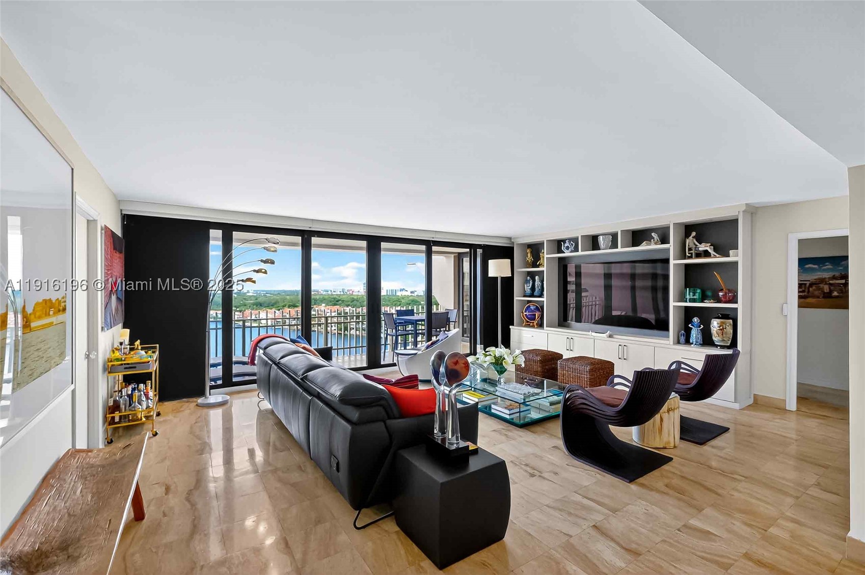 2 Grove Isle Dr B1804 — photo