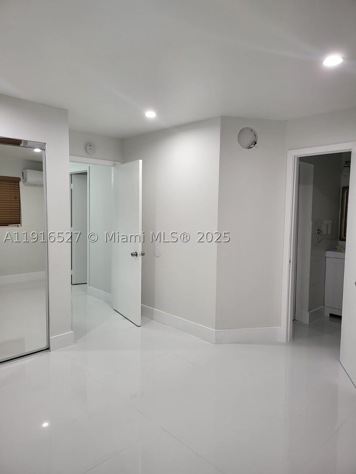 9375 SW 40th Ter 203 — photo