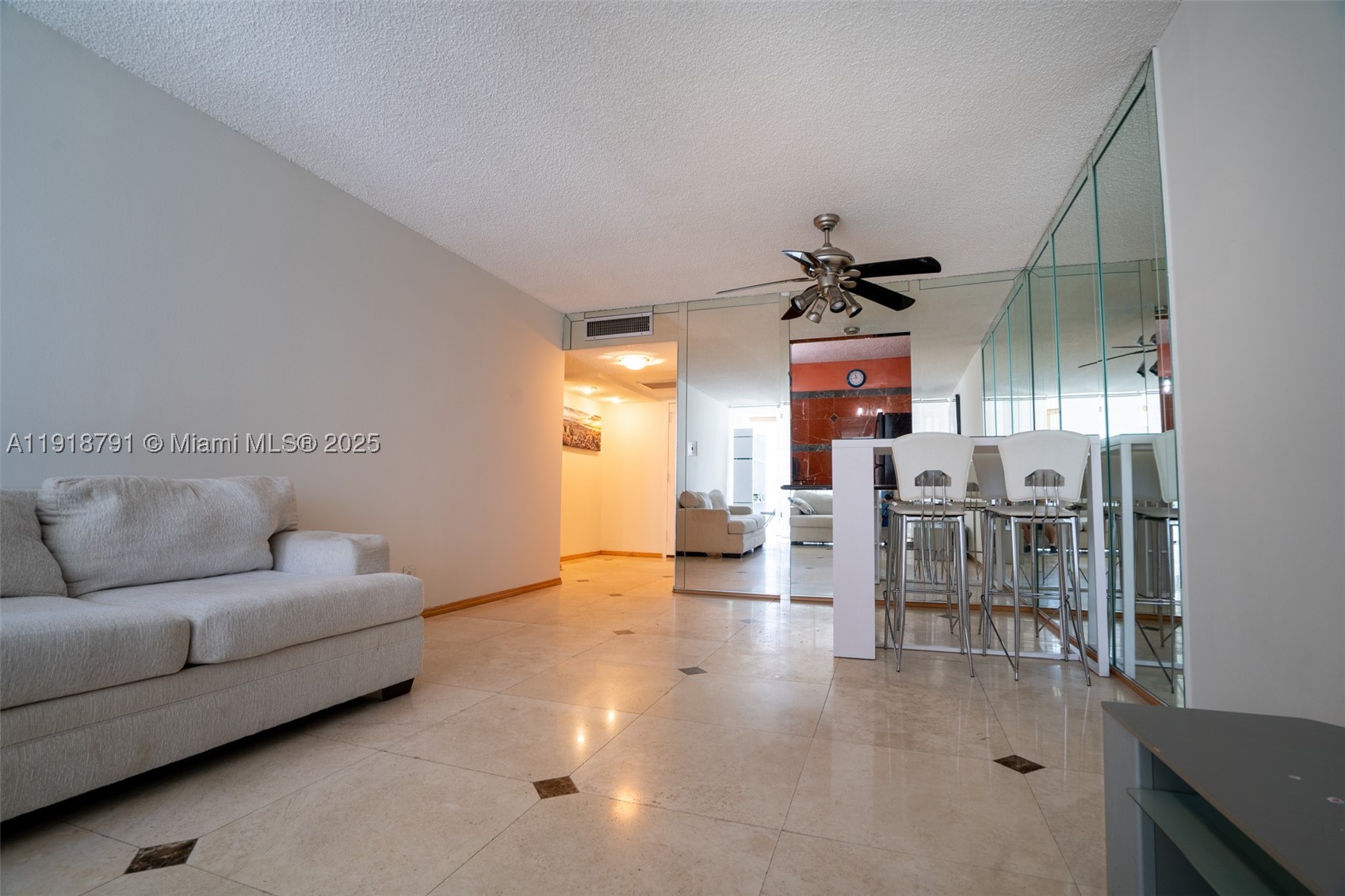 701 Three Islands Blvd 506 — photo