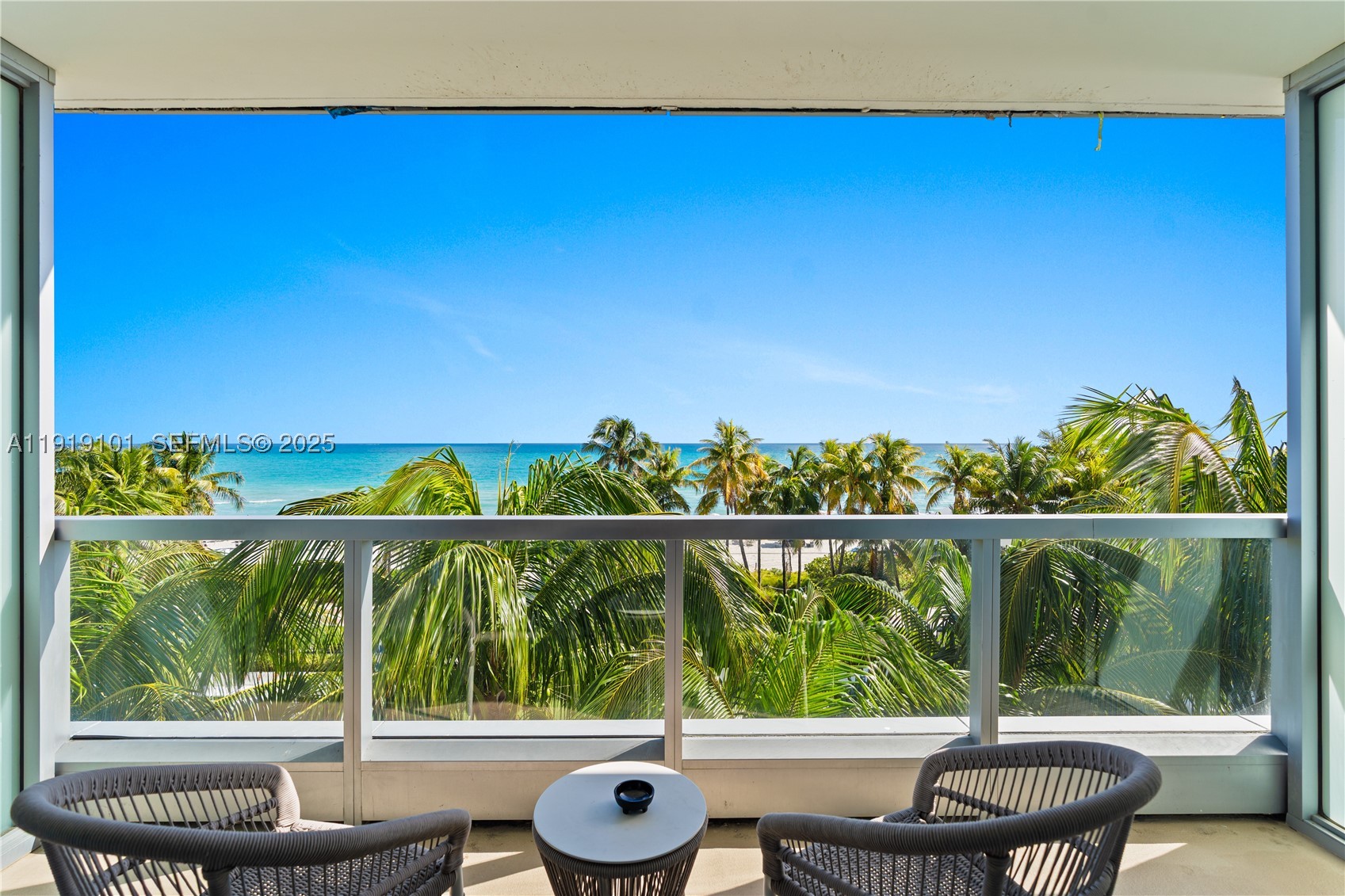 4391 Collins Ave 413 — photo