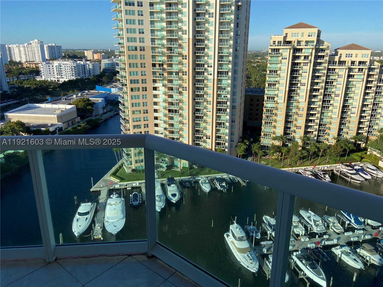 3370 Hidden Bay Dr 1914 — photo