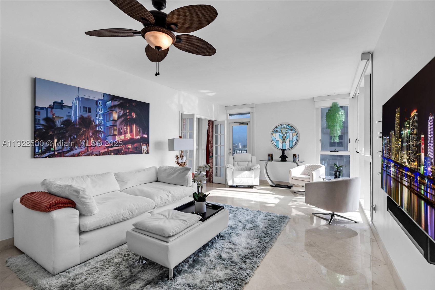 1500 Ocean Dr 907 — photo