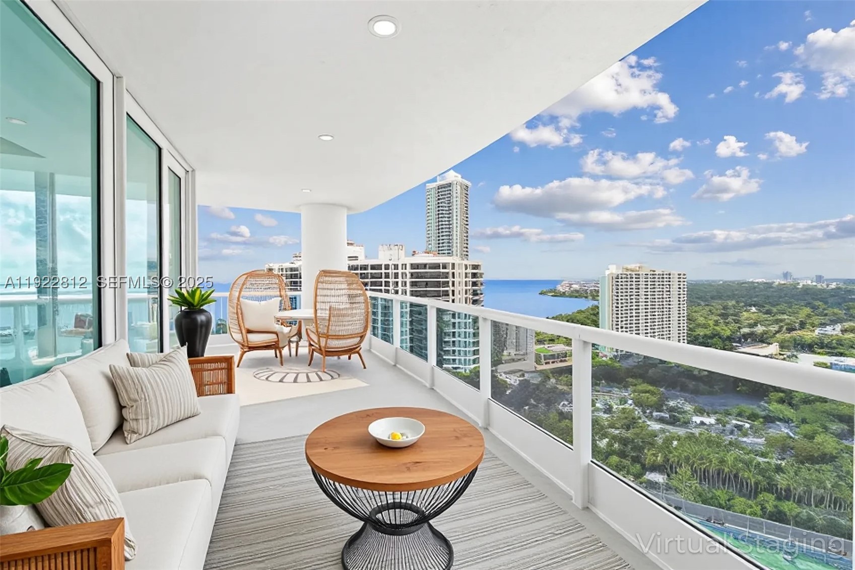 2127 Brickell Ave 3005 — photo