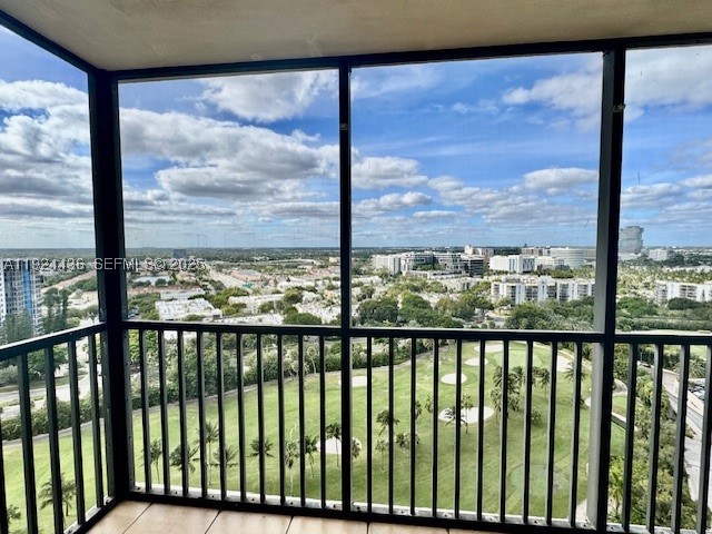 20335 W Country Club Dr 2101 — photo