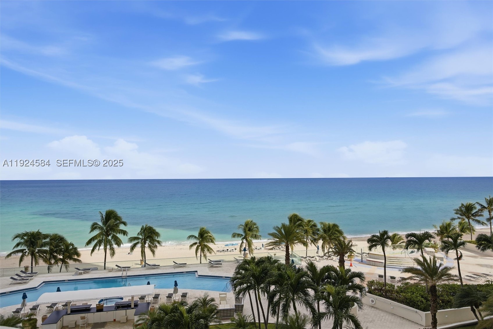 19111 Collins Ave 505 — photo
