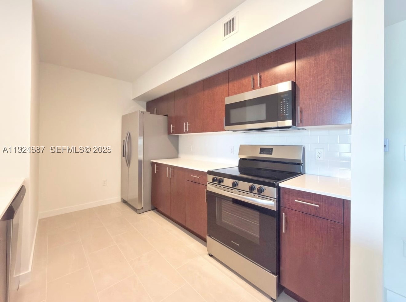 11239 NW 4th Ter 205 — photo