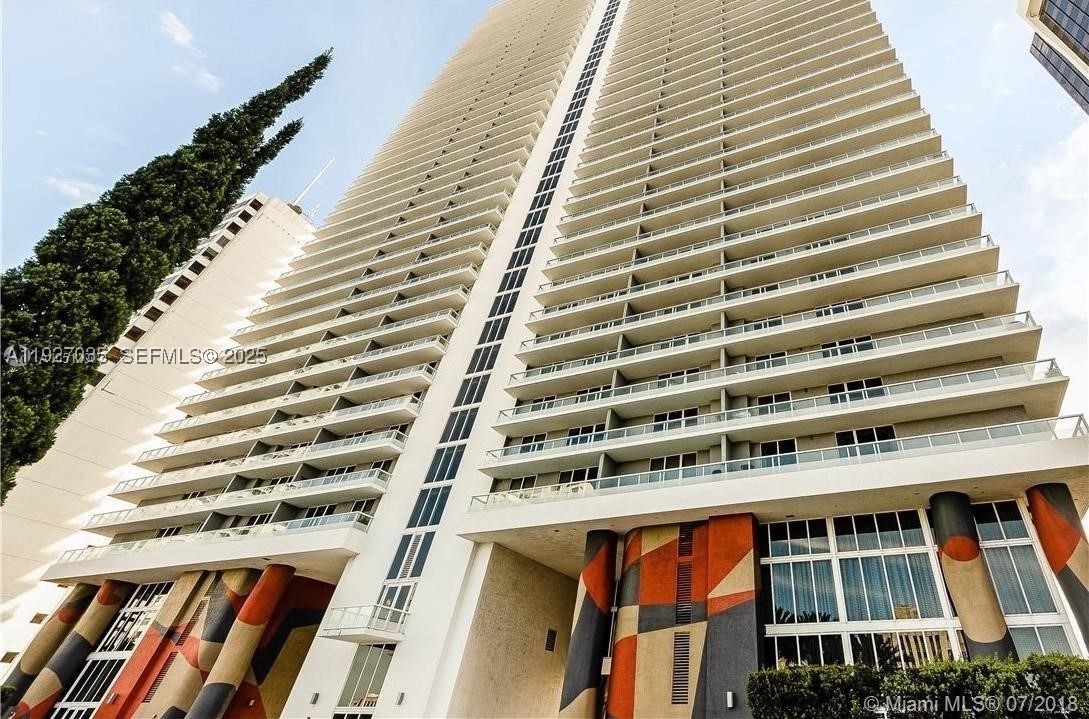 50 Biscayne Blvd 1703 — photo