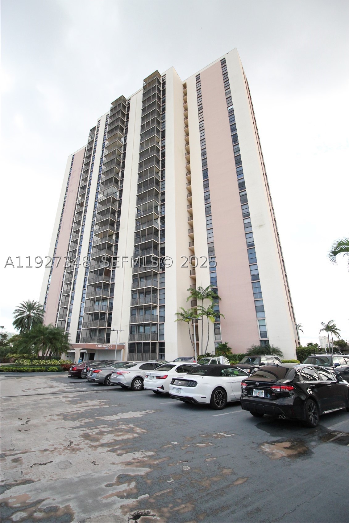 20379 W Country Club Dr 2237 — photo
