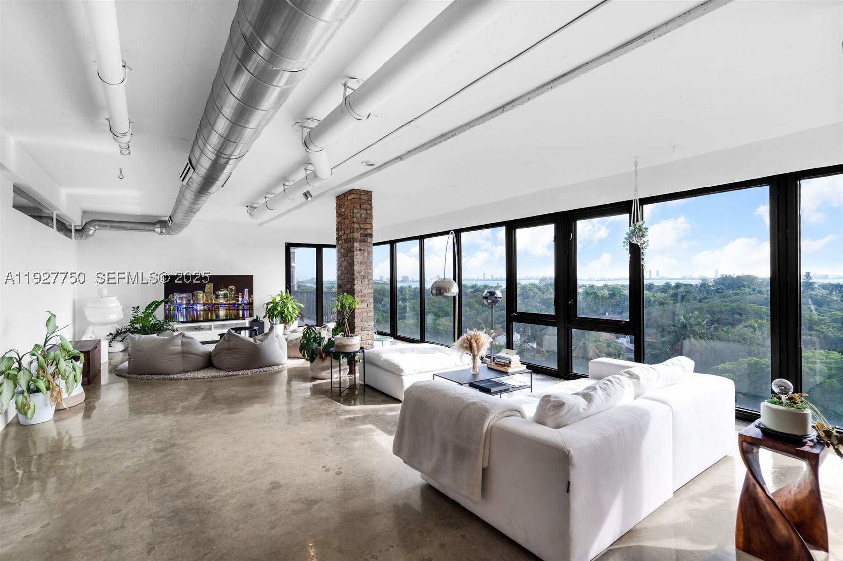 5701 Biscayne Blvd Ph-9 — photo