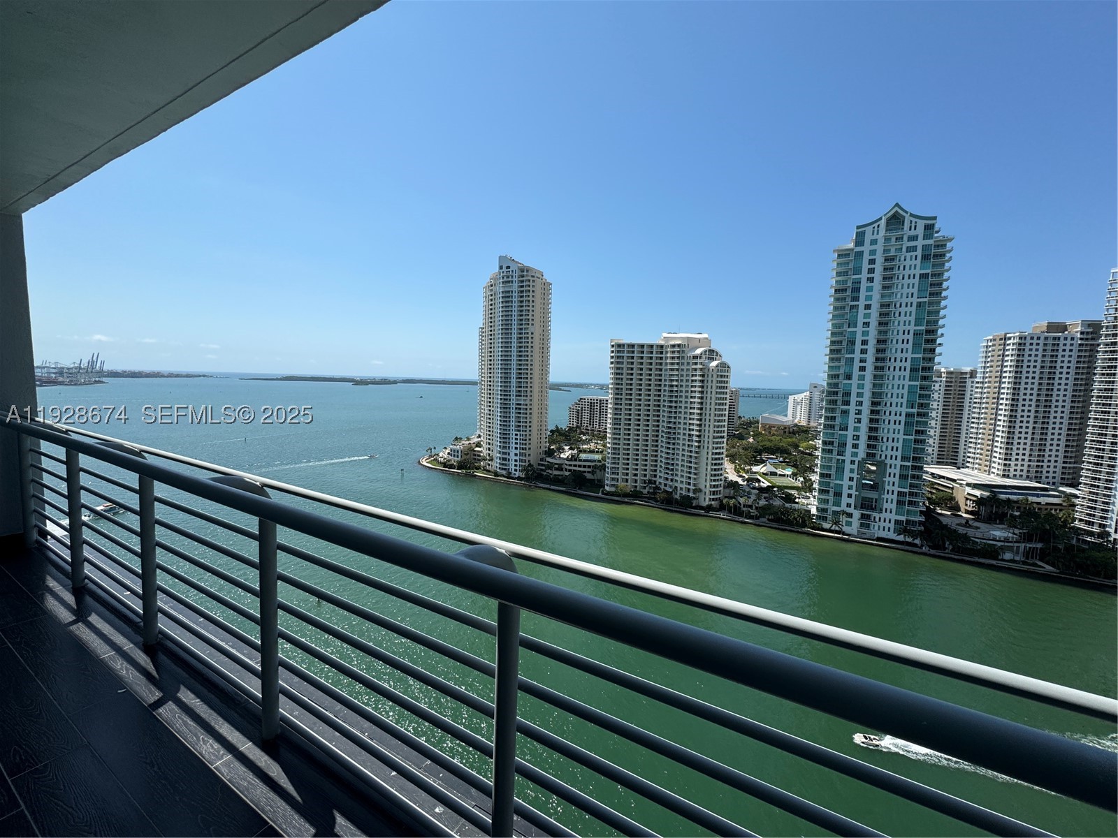 335 S Biscayne Blvd 2403 — photo