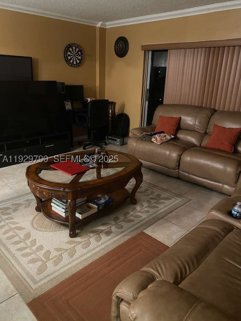 4174 Inverrary Dr 605 — photo