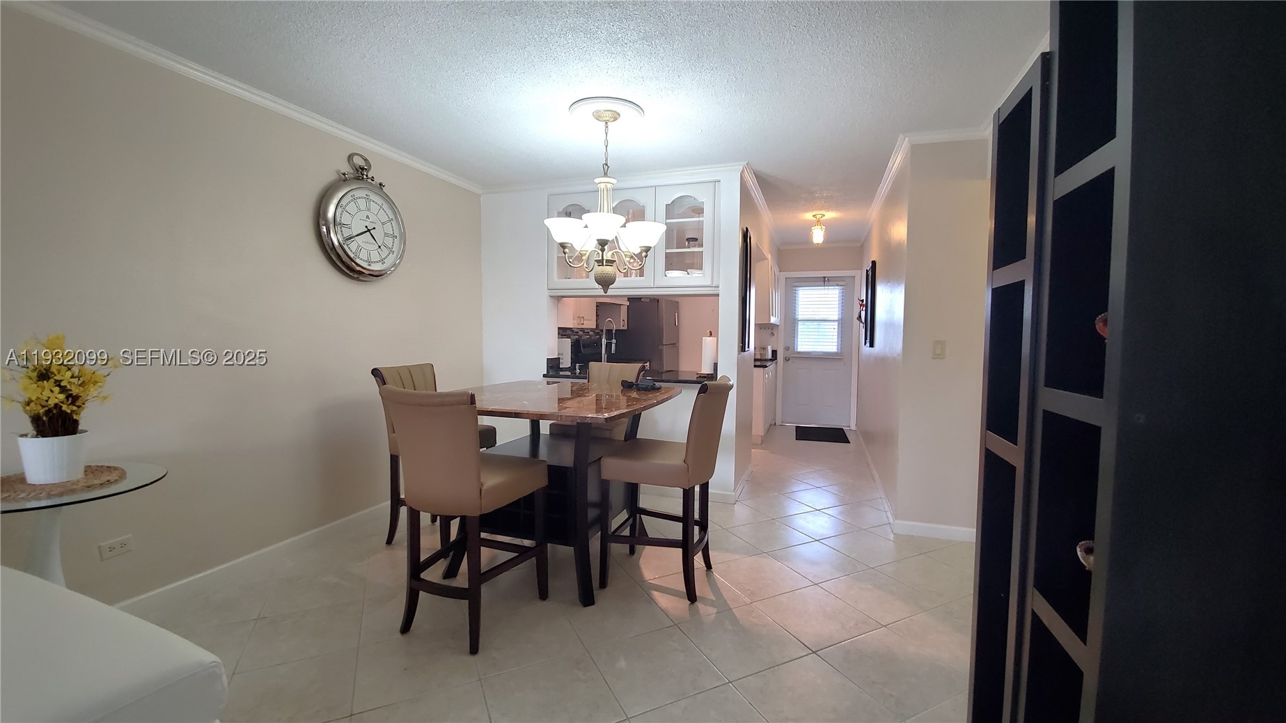 470 Paradise Isle Blvd 309 — photo