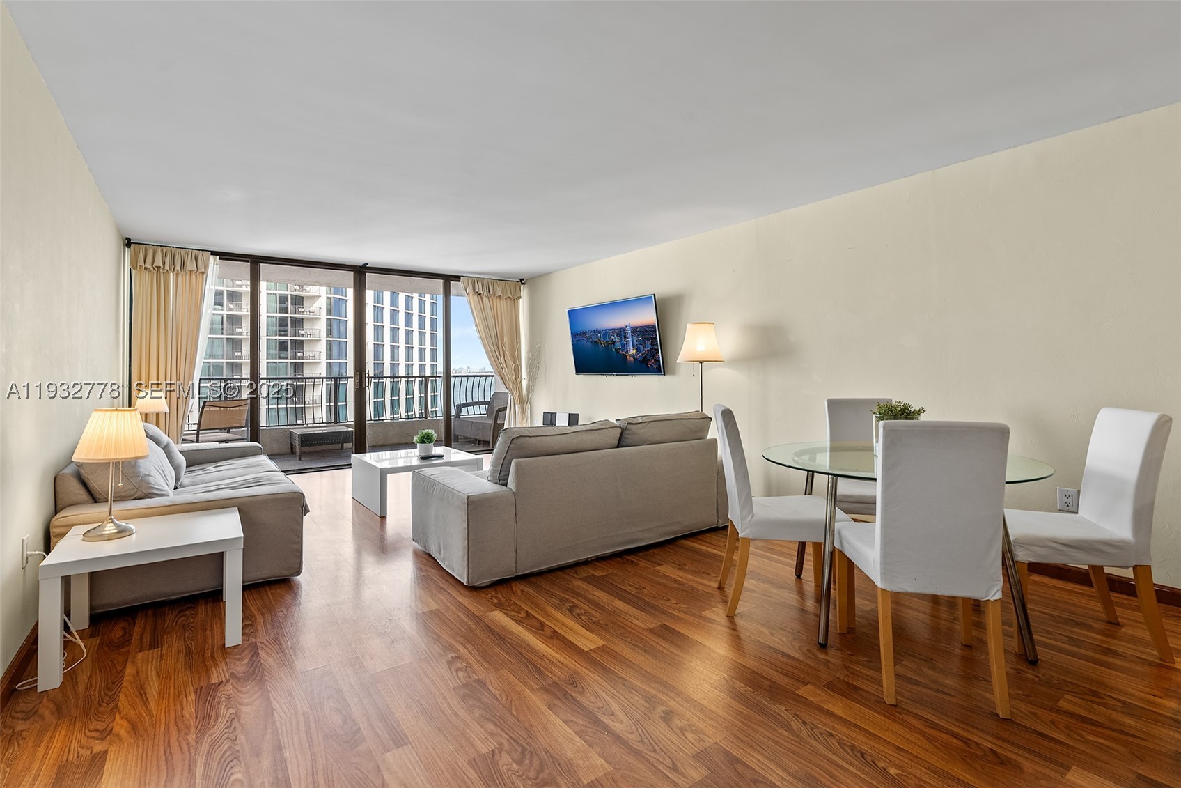 555 NE 15th St 14G — photo