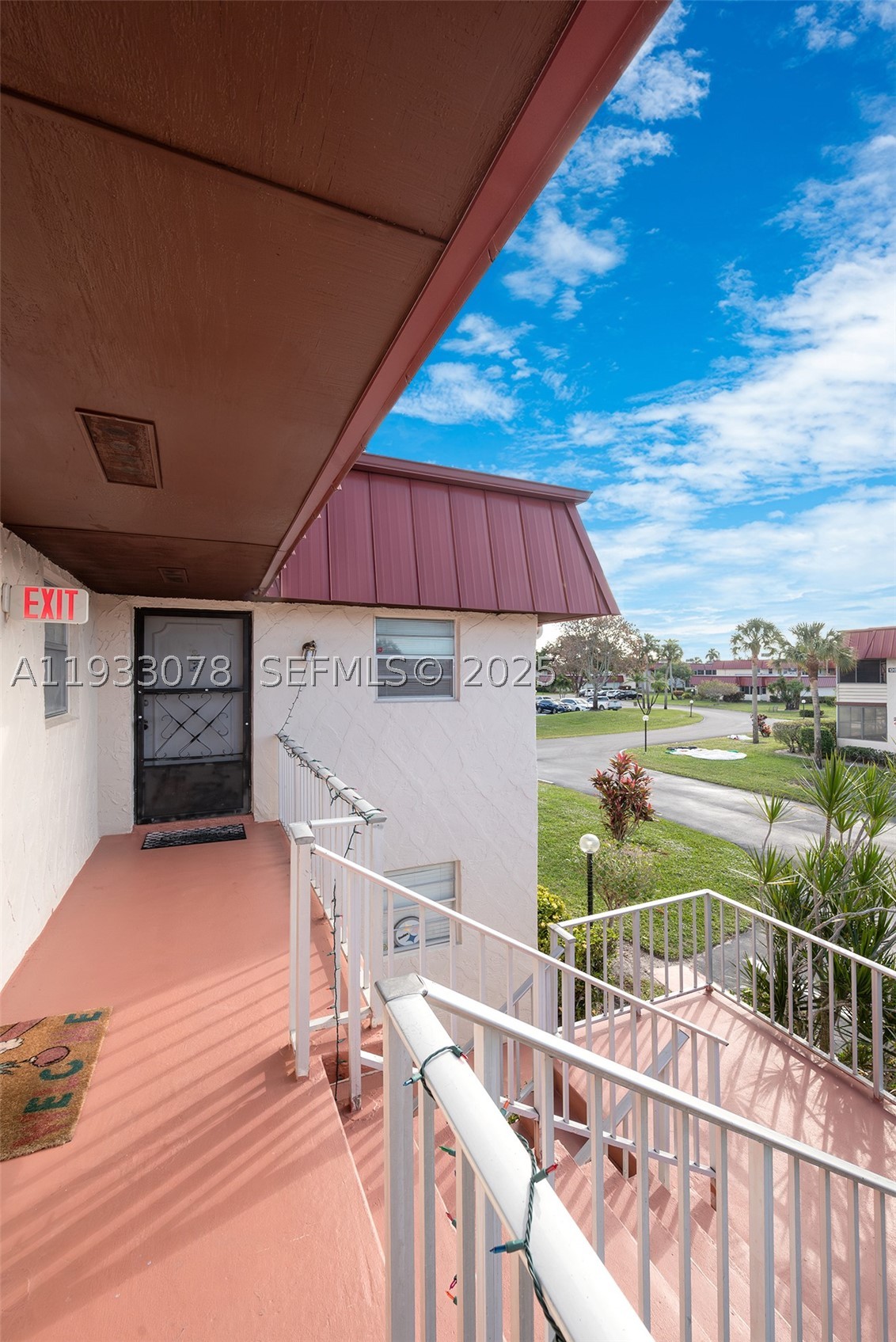 12027 S Greenway Cir 206 — photo