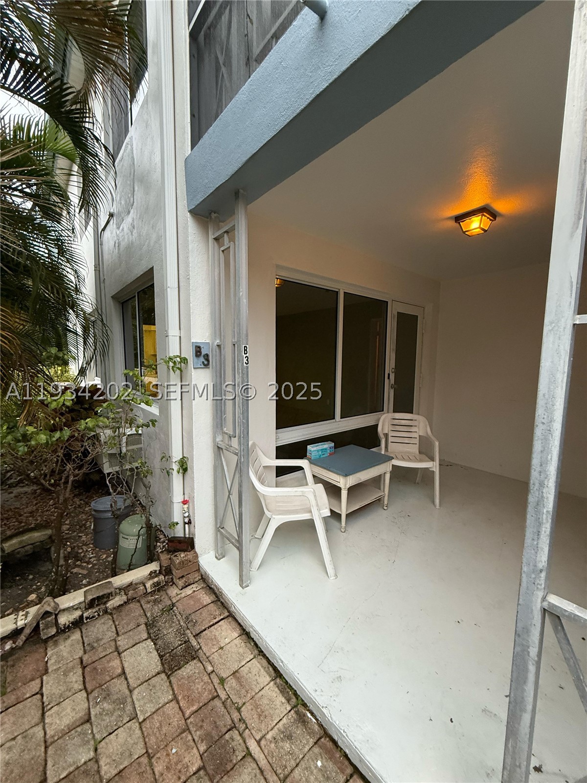 3201 SE 12th St B3 — photo