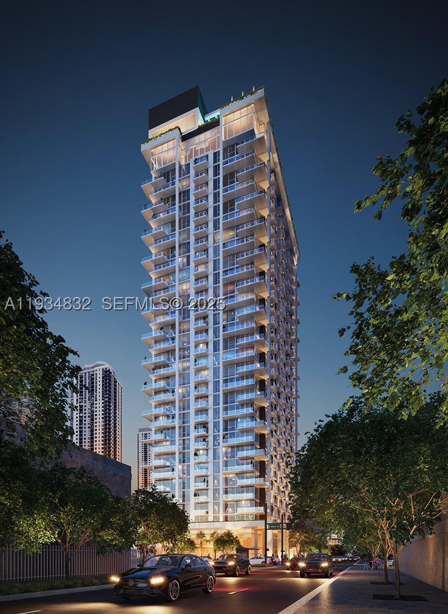11 NE 6 St 2709 — photo