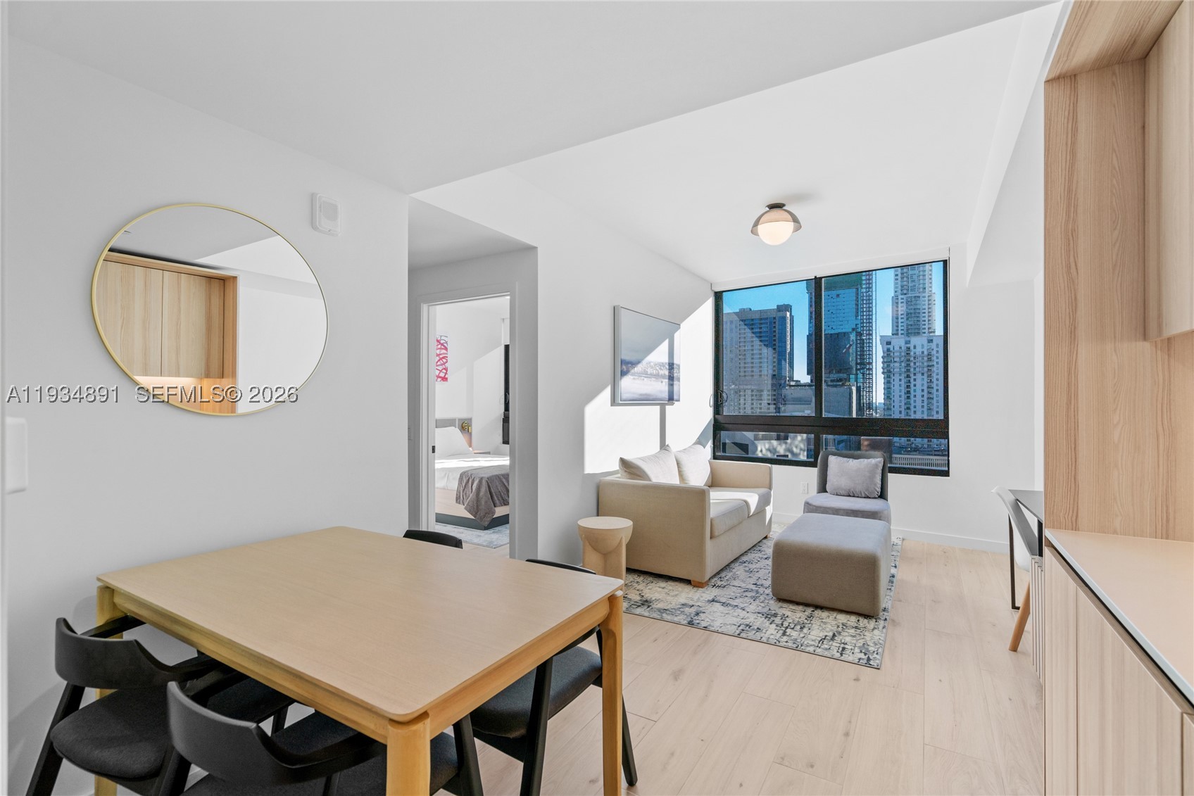 225 N Miami Ave 1405 — photo