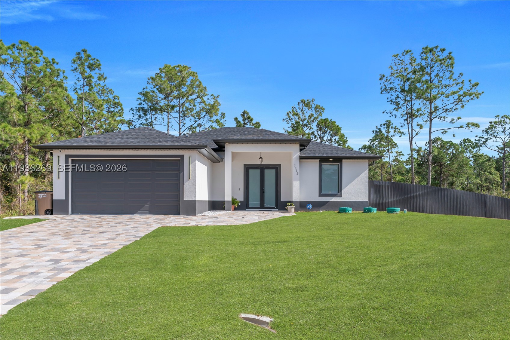 1112 Clark Ave — photo