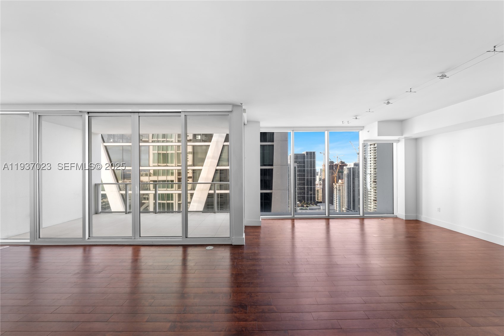 1040 Biscayne Blvd 4108 — photo