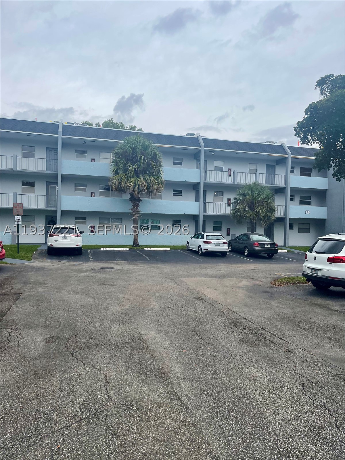8351 Sands Point Blvd a208 — photo
