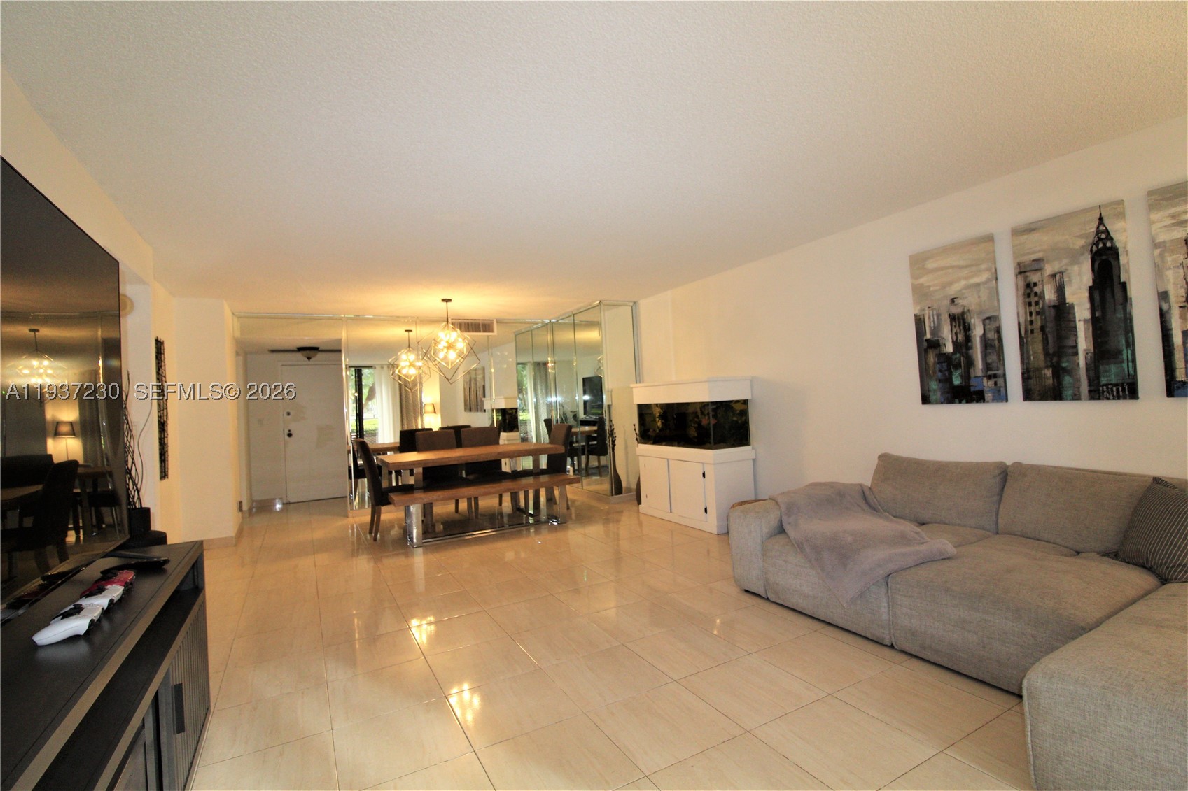 2500 Parkview Dr Unit 315 — photo