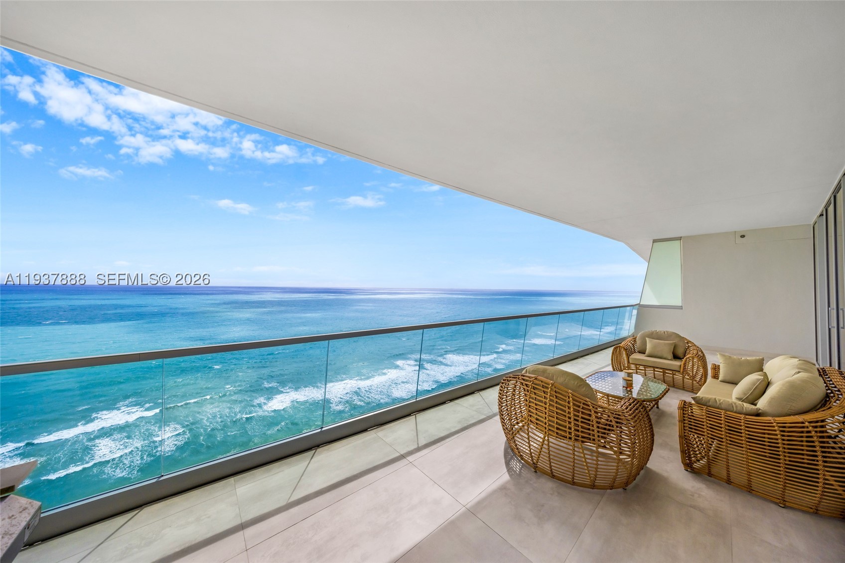18501 Collins Ave 2502 — photo