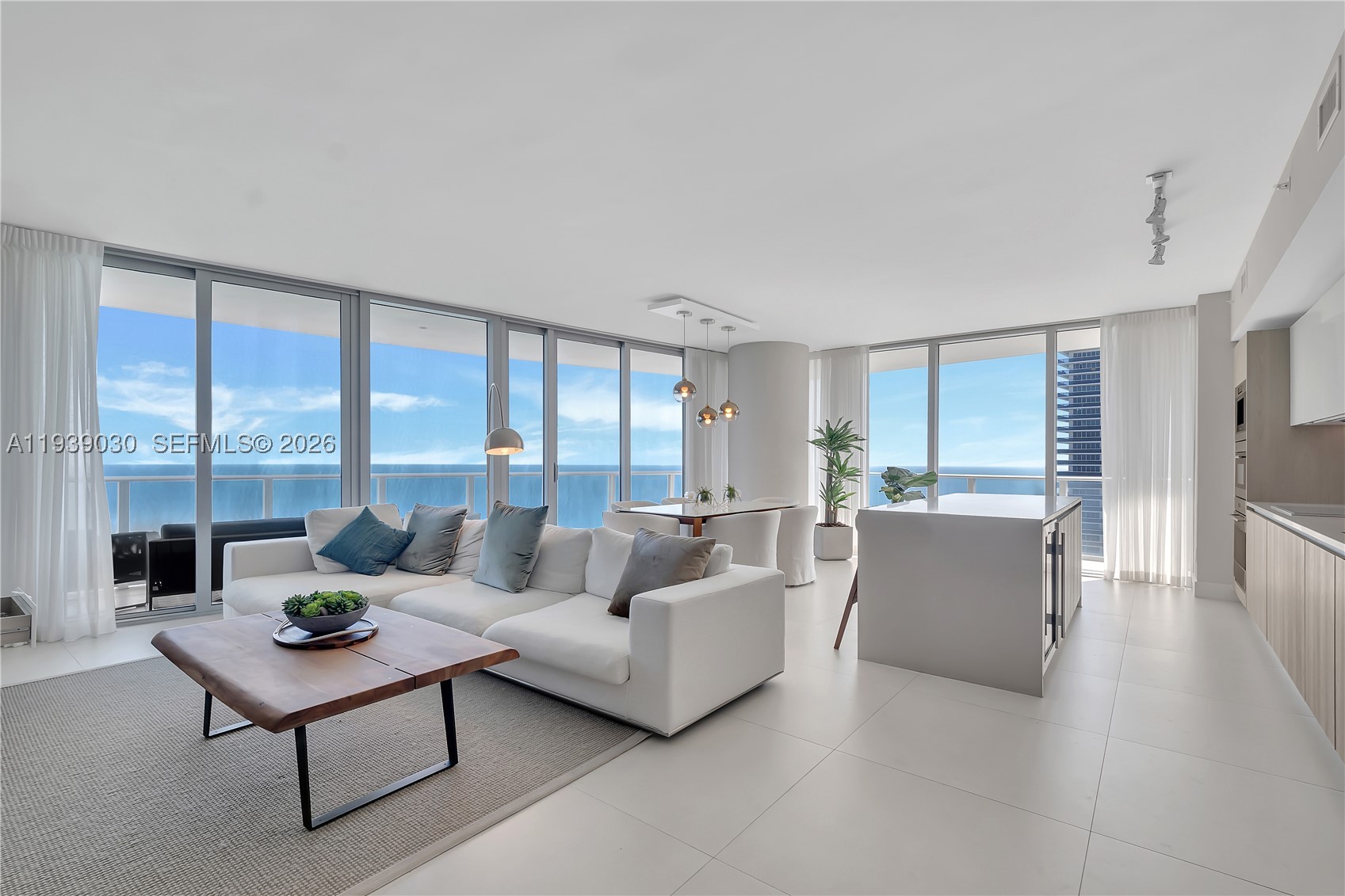 4111 S Ocean Dr 3601 — photo