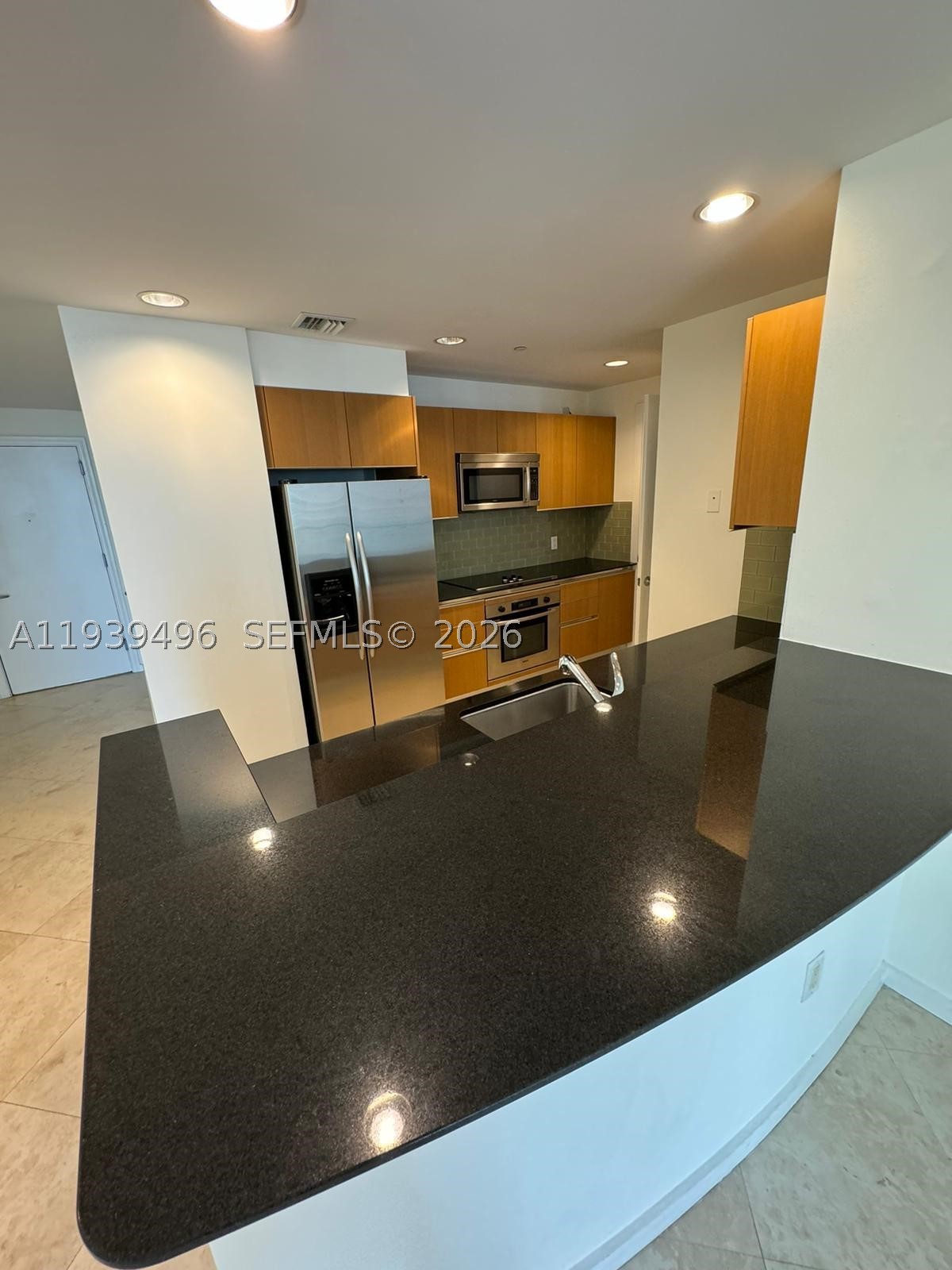 1060 Brickell Av 2603 — photo