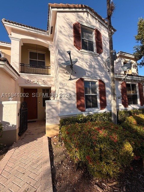 2279 NE 42nd Cir — photo