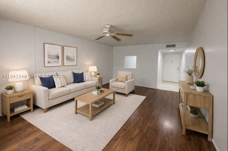 4344 NW 9th Ave Unit 9-3D — photo