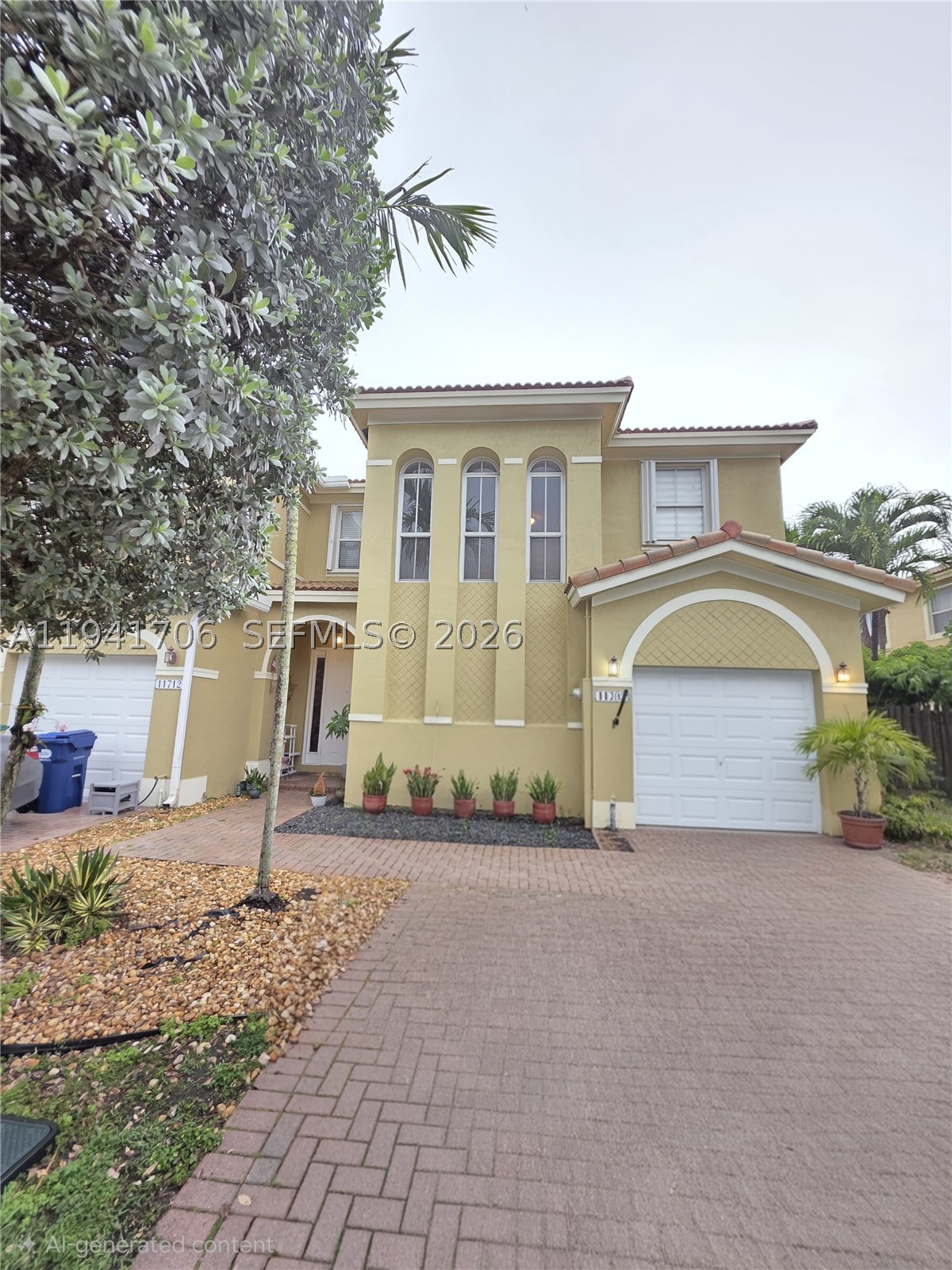 11702 SW 137th Pl — photo