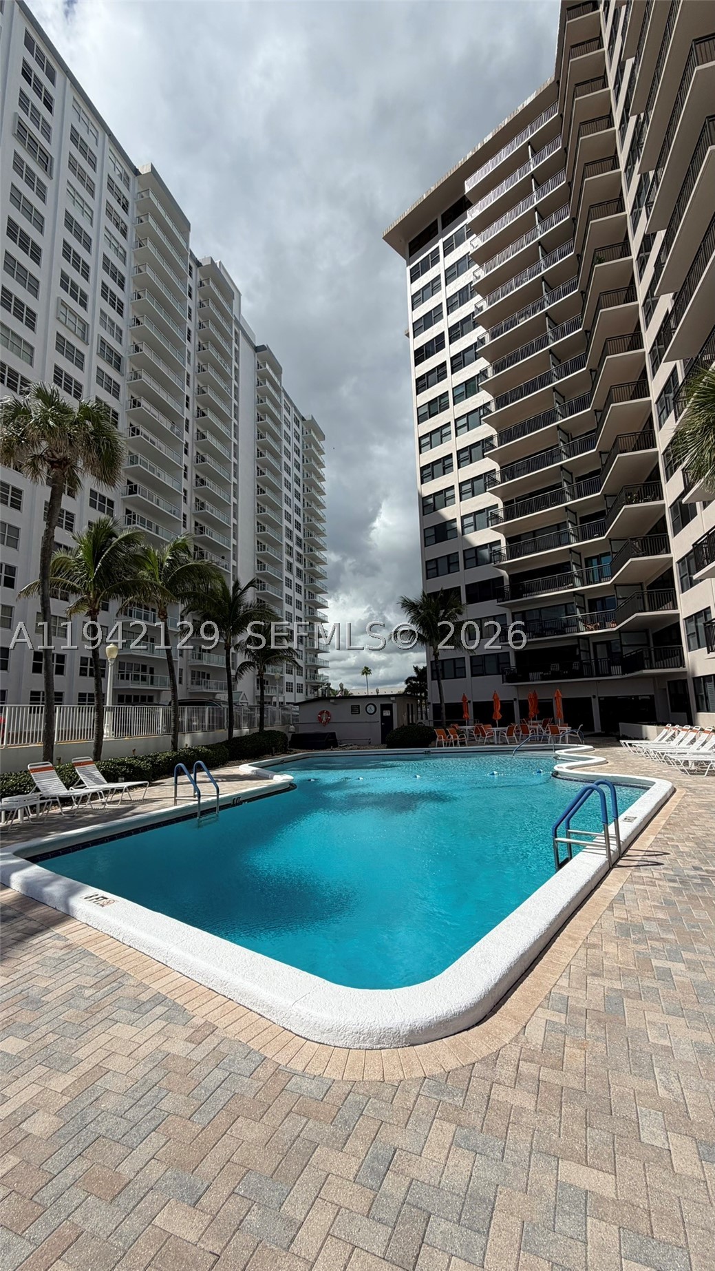 3800 Galt Ocean Dr 1414 — photo