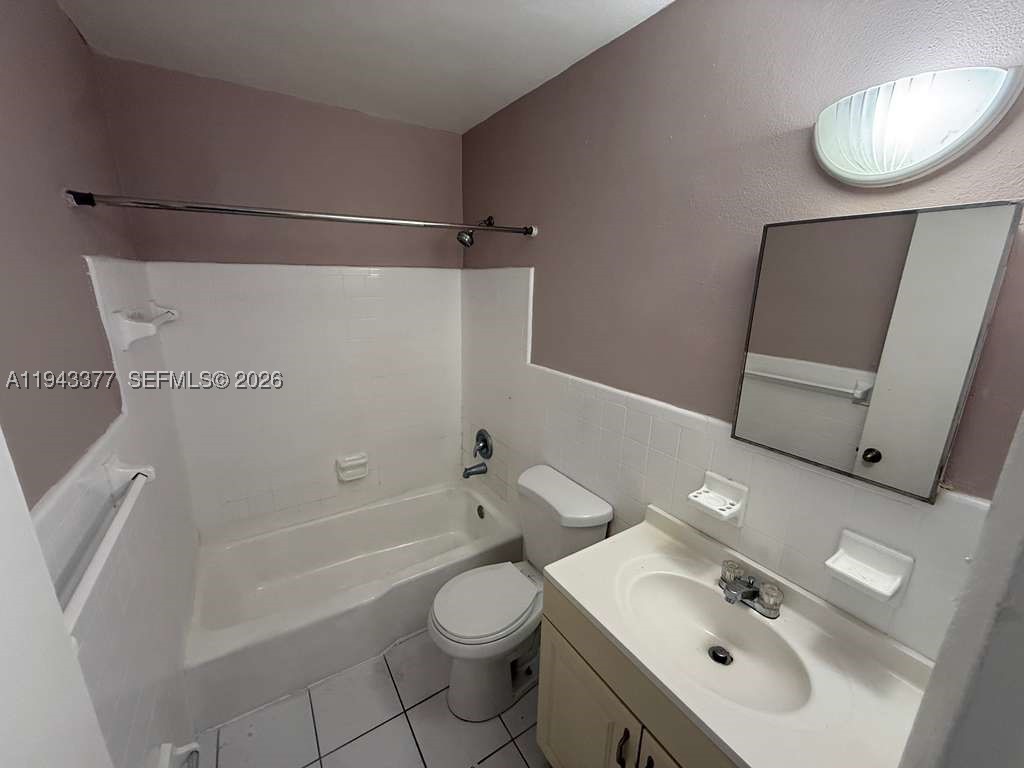 2916 Funston St 53a — photo