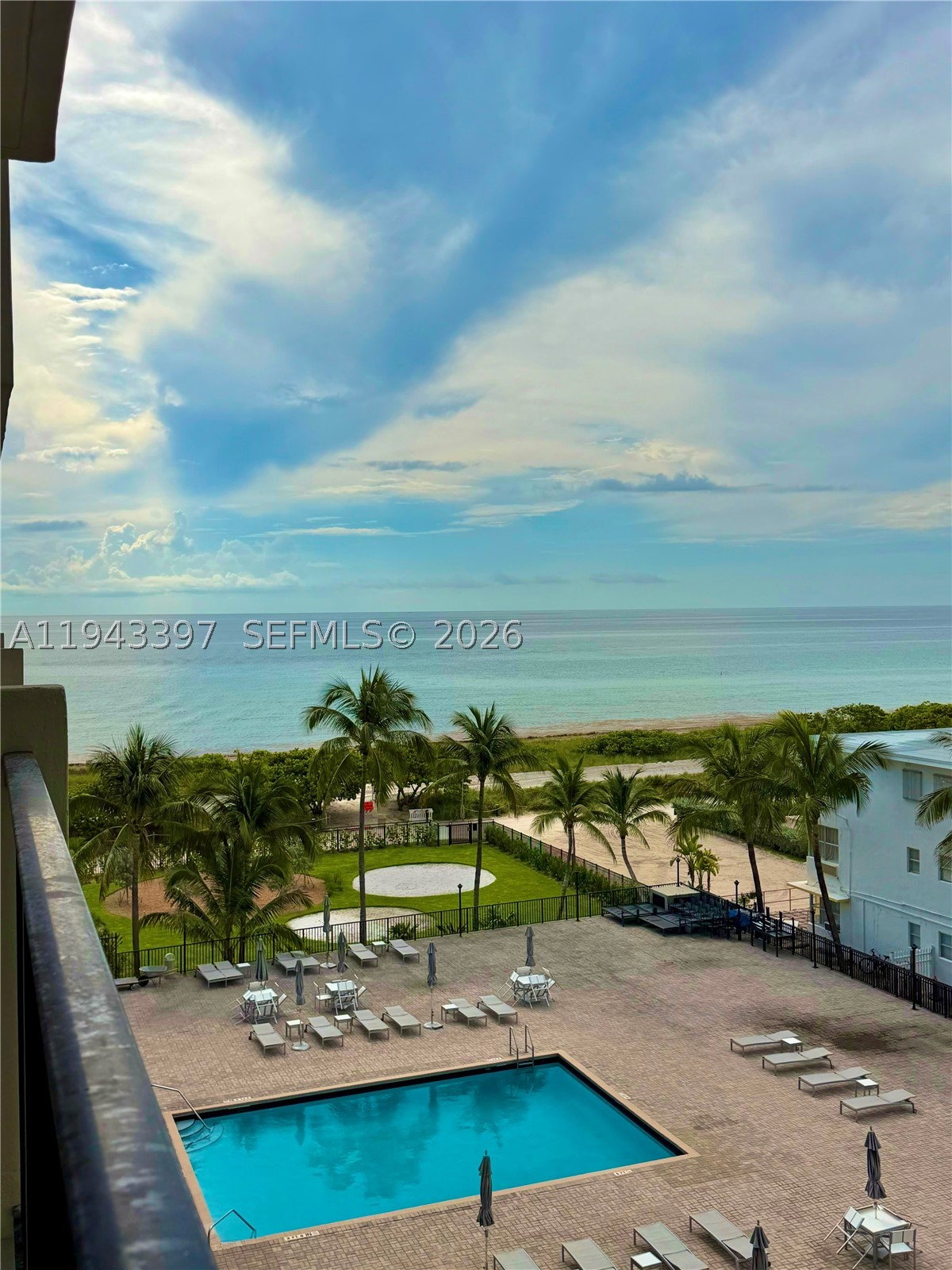 9273 Collins Ave 501 — photo