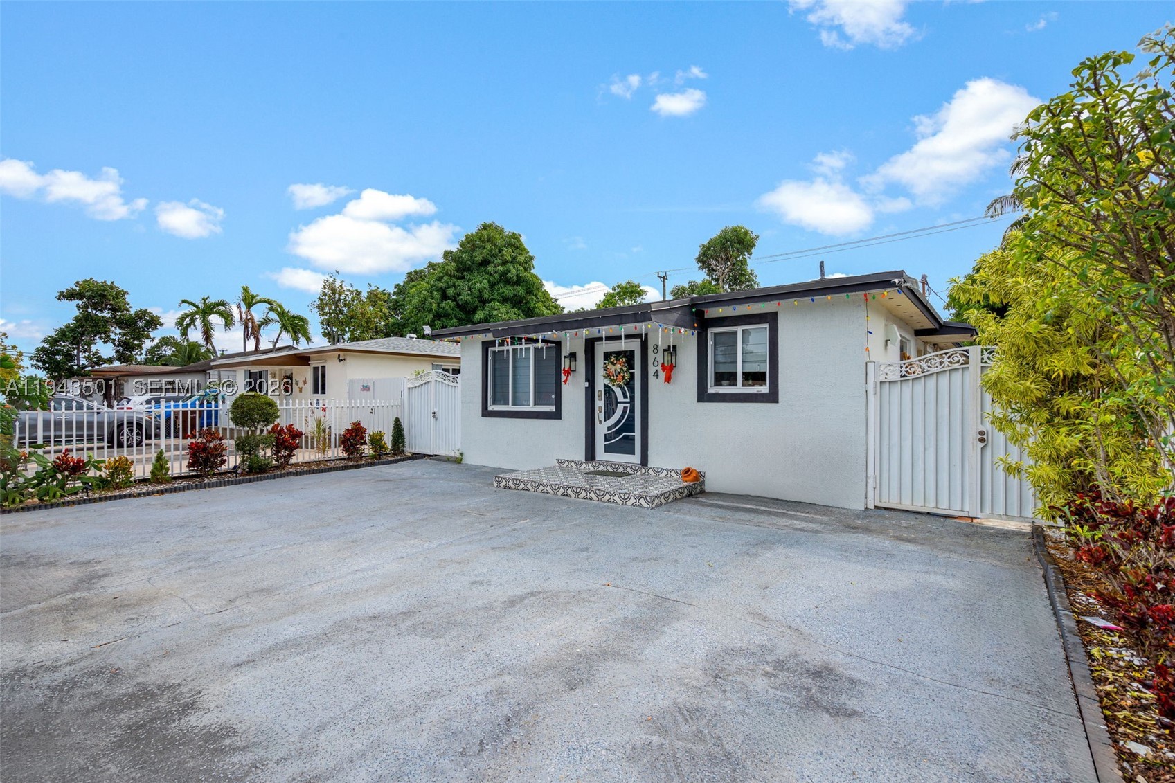 864 E 29th Street, Hialeah, FL 33013 — photo 3
