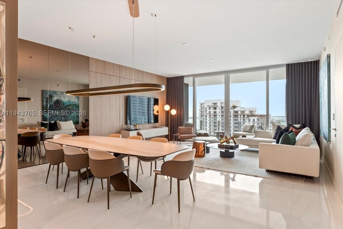 300 Biscayne Blvd Way 3403 — photo