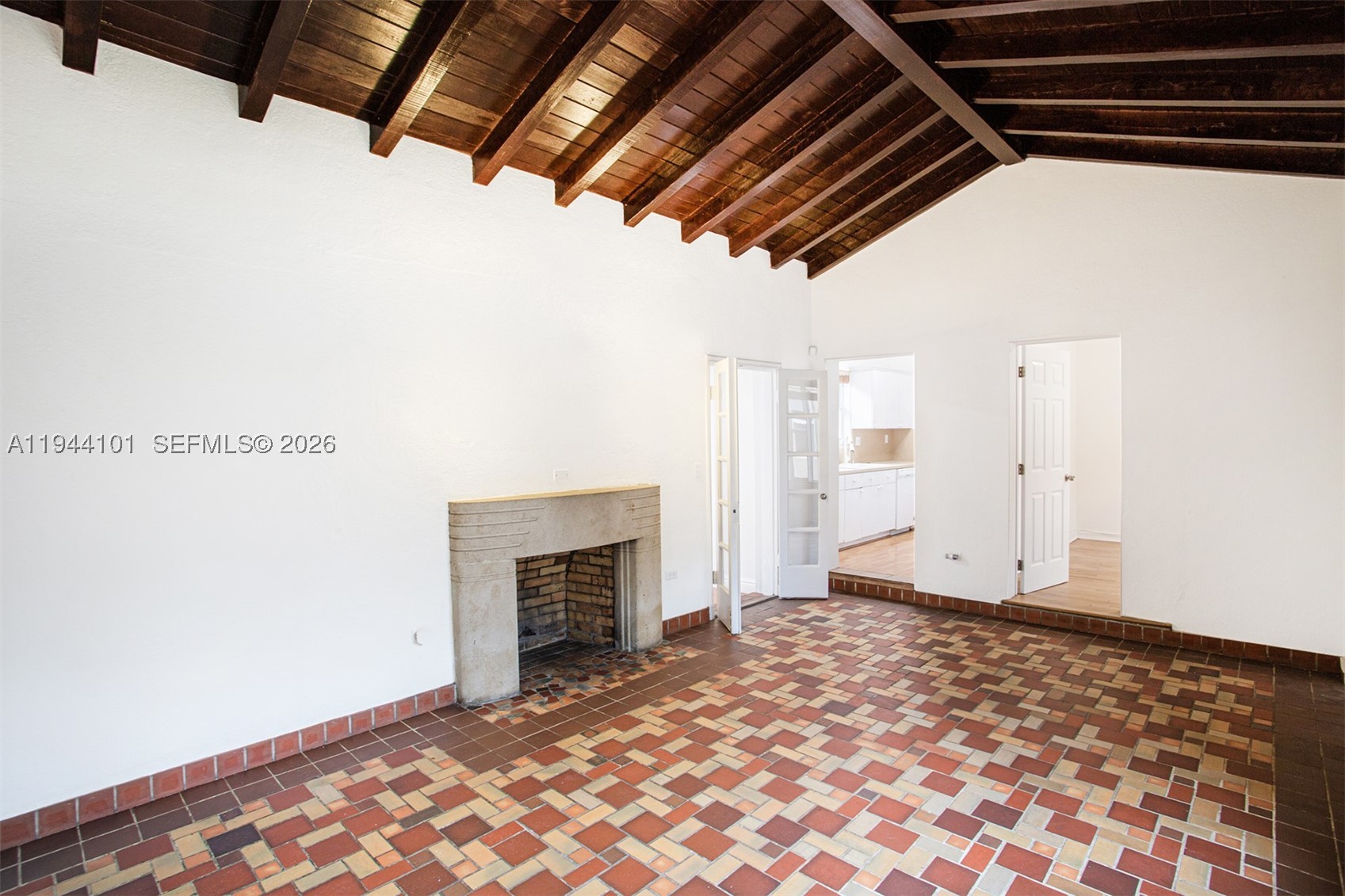 236 SW 28th Road, Miami, FL 33129 — photo 3