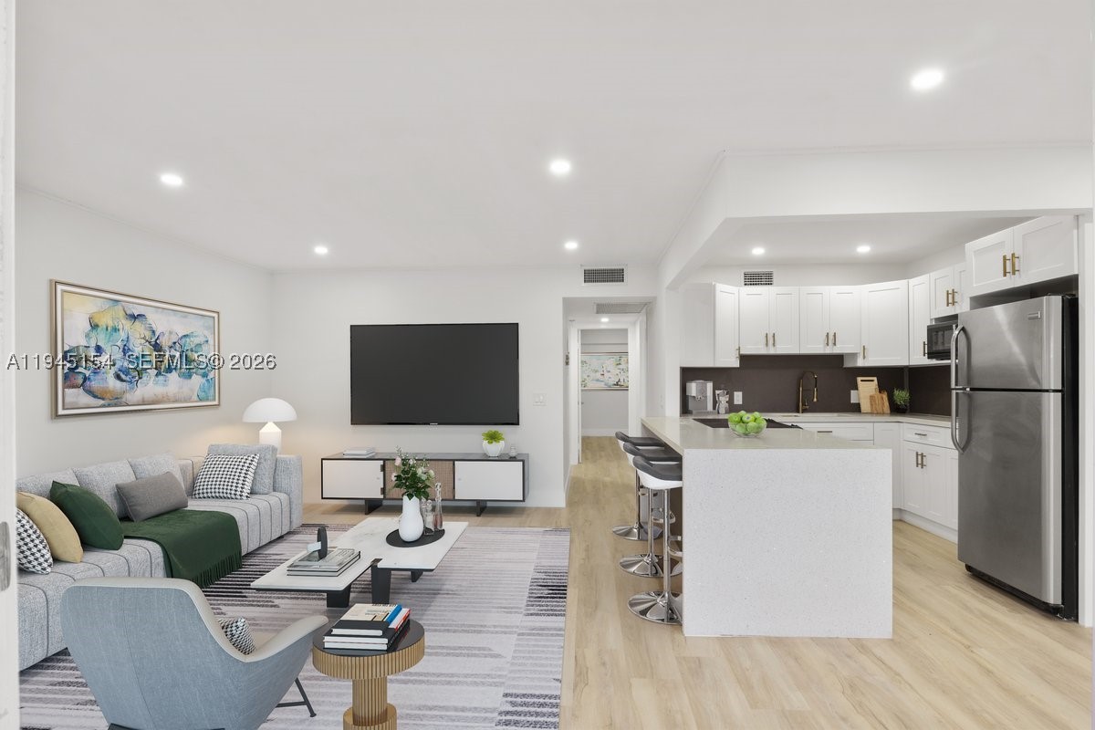 13255 SW 9th Ct Unit 405G — photo